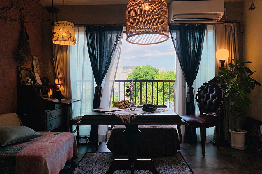 TOE LIBRARY、浅草のデザイナーズホテル