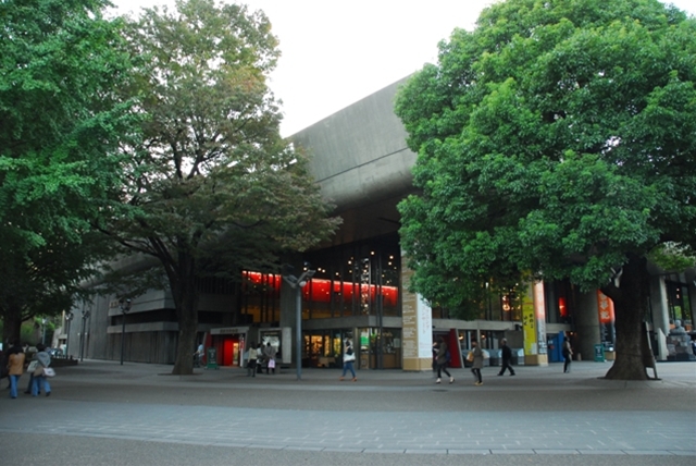 東京文化会館　外観